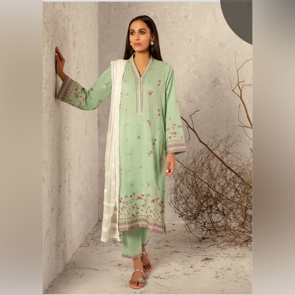 Image Brand —CO-ORD SET with embroidery (shirt & pants)